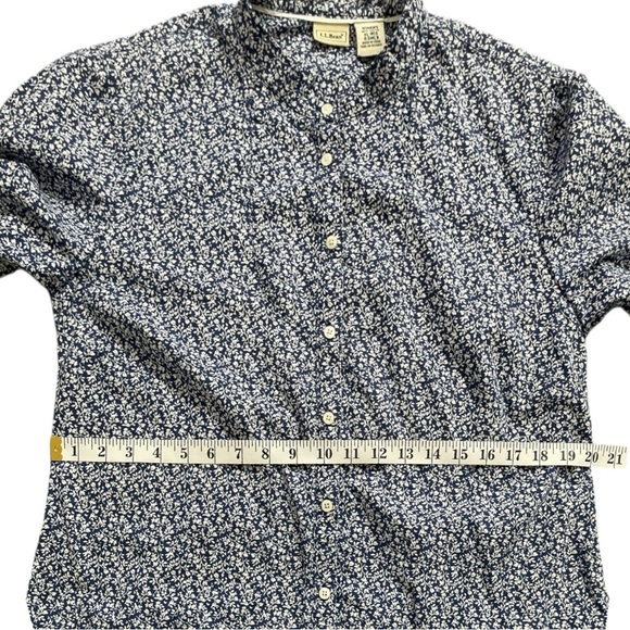 L.L.Bean Button Up Shirt Ditsy Floral 100% Cotton Long Sleeve XL Blue White - Picture 7 of 8